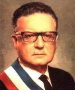 AllendeGossens,Salvador-www.bcn.cl.jpg
