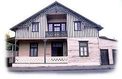 CasaHeisinger1.jpg (9833 bytes)